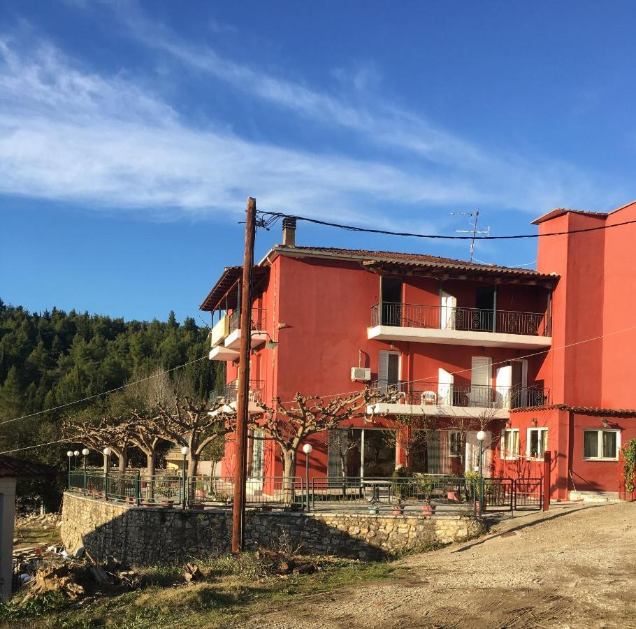 Ξενοδοχείο "Ηραία" Loutra  Exterior foto